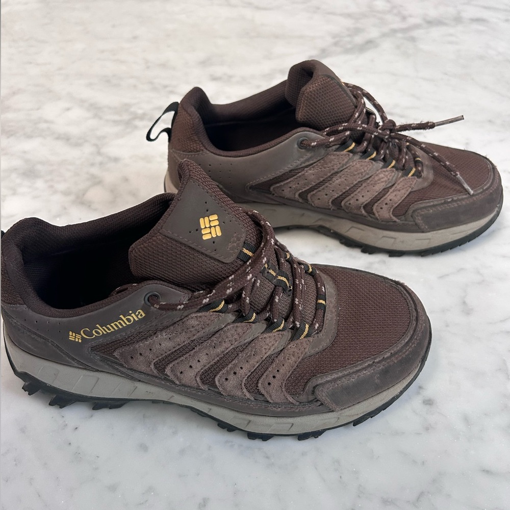 Columbia Kids Hiking boots - Size 8 big kids
